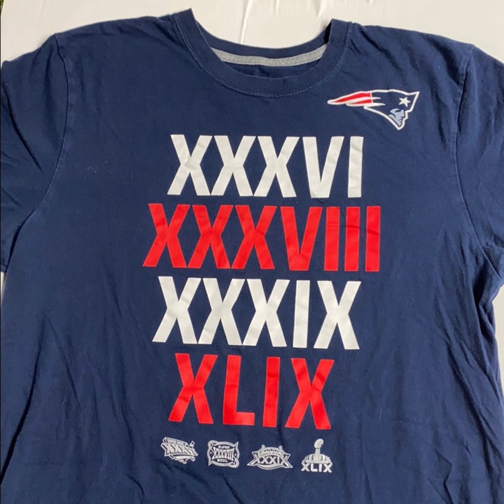 Nike Patriots Super Bowl shirt